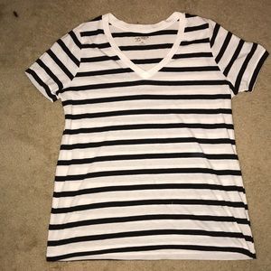 Black & White Stripped Short Sleeve Tee